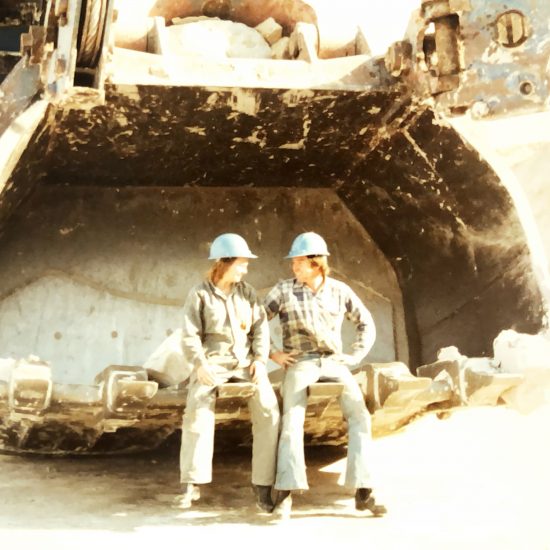 1981 Hedweld team sitting in a dragline scoop